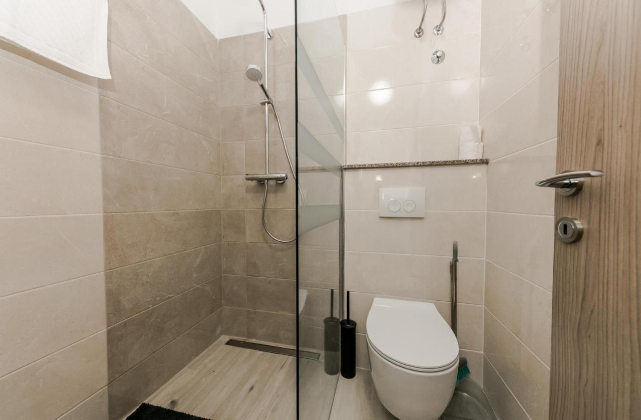 Appartement Palomia B à Split Extérieur photo